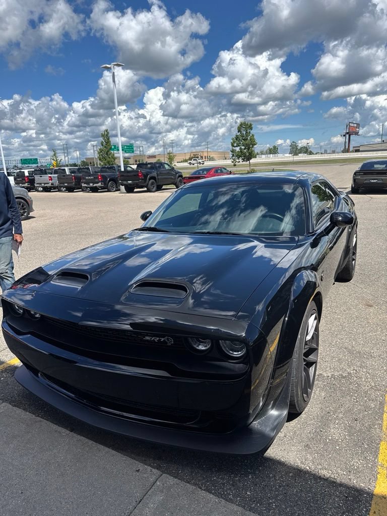Used 2019 Dodge Challenger SRT Hellcat Redeye RWD image 4
