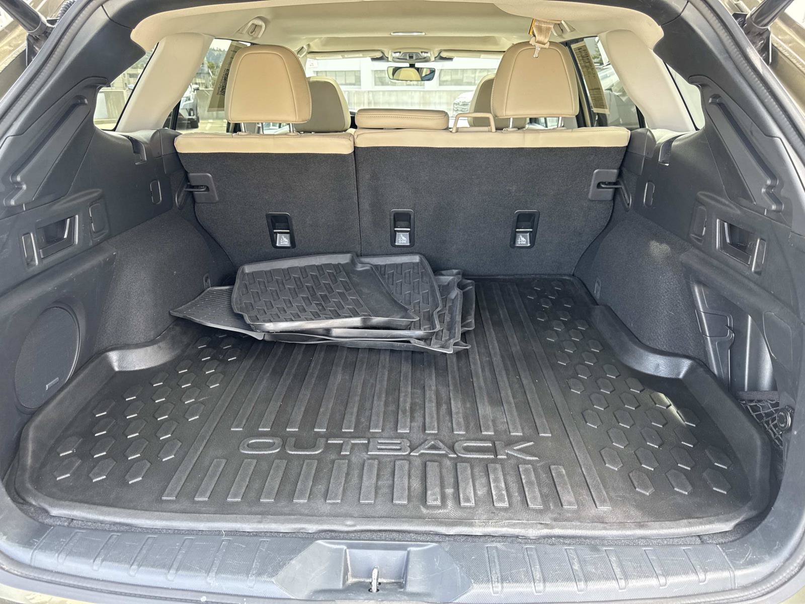 Used 2024 Subaru Outback Limited AWD/4WD image 7