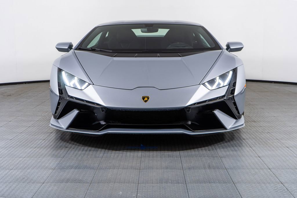 Used 2023 Lamborghini Huracan Tecnica image 9