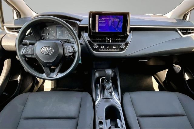 Used 2024 Toyota Corolla LE image 7