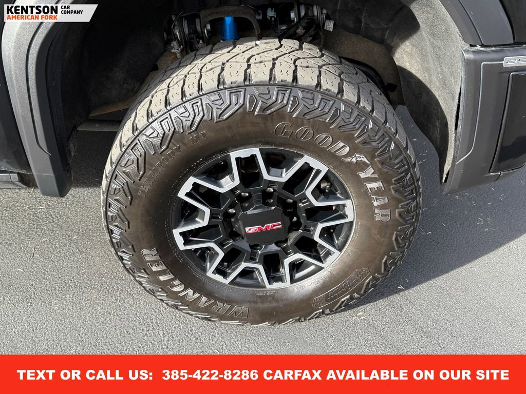 Used 2024 GMC Sierra 2500 AT4X image 15