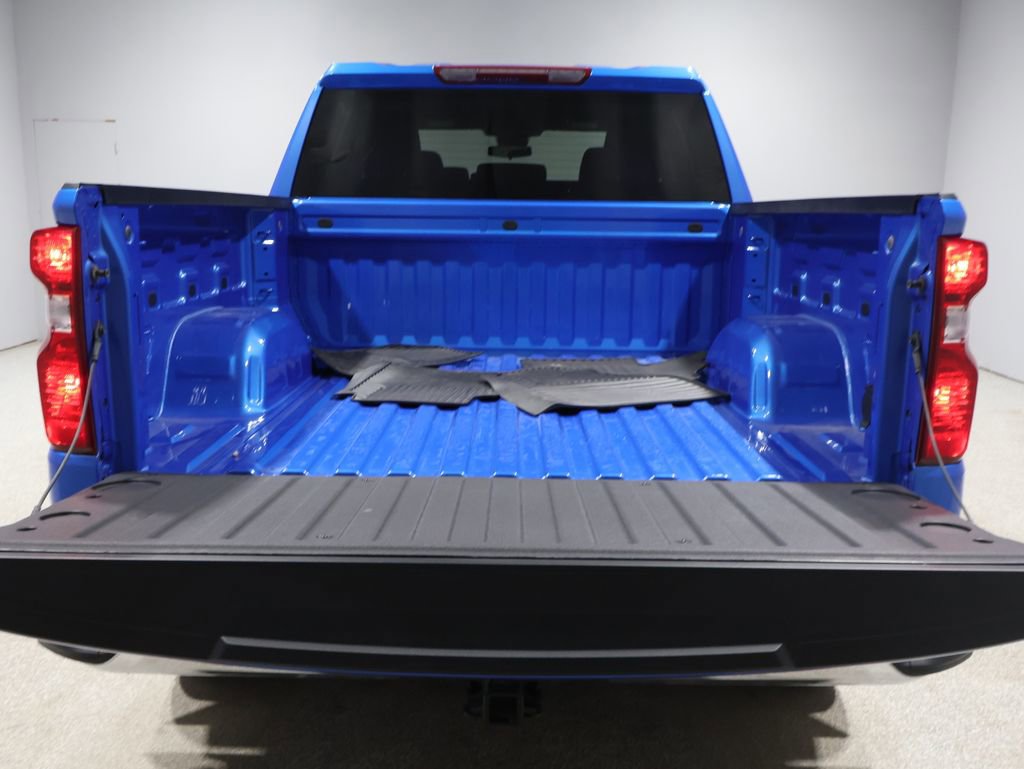 Used 2025 Chevrolet Silverado 1500 LT image 4