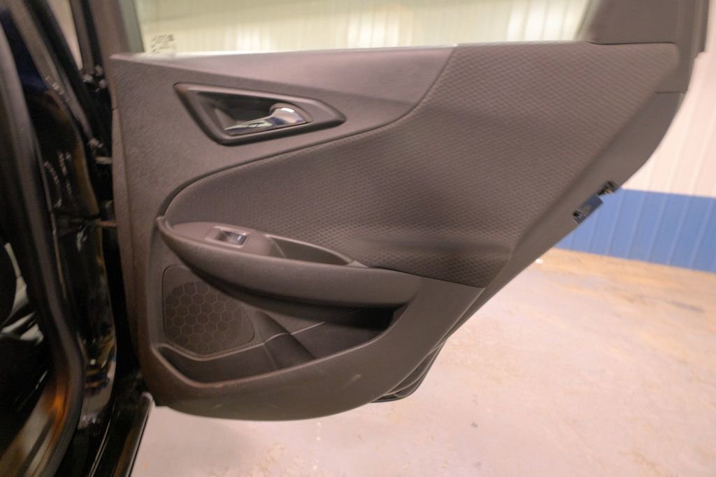 Used 2024 Chevrolet Malibu LT image 20