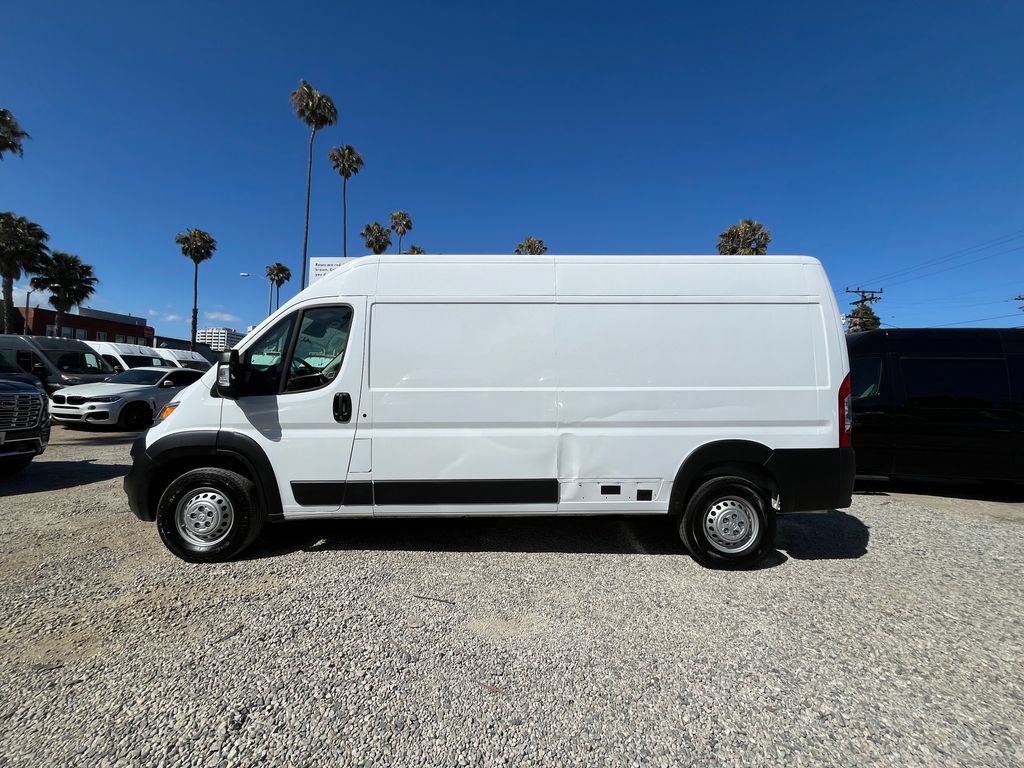 Used 2025 RAM ProMaster 2500 w/ Convenience Group FWD image 11