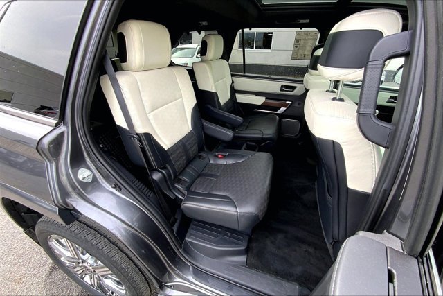 Used 2024 Toyota Sequoia Capstone AWD/4WD image 27
