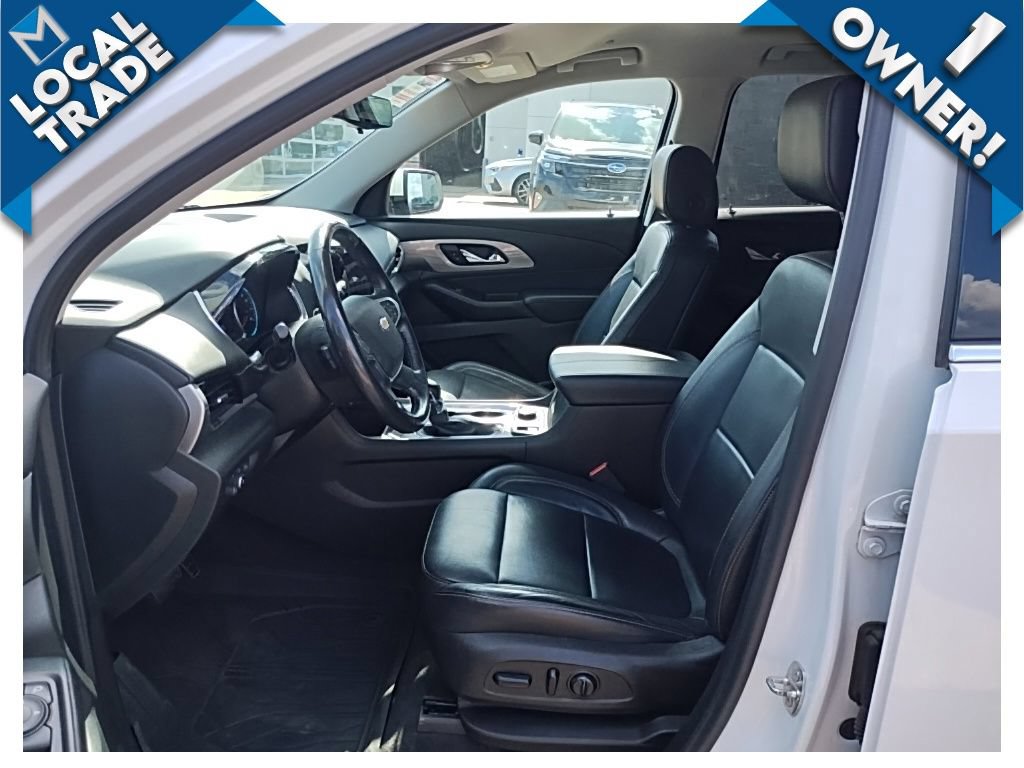 Used 2021 Chevrolet Traverse LT w/ LT Premium Package AWD/4WD image 12