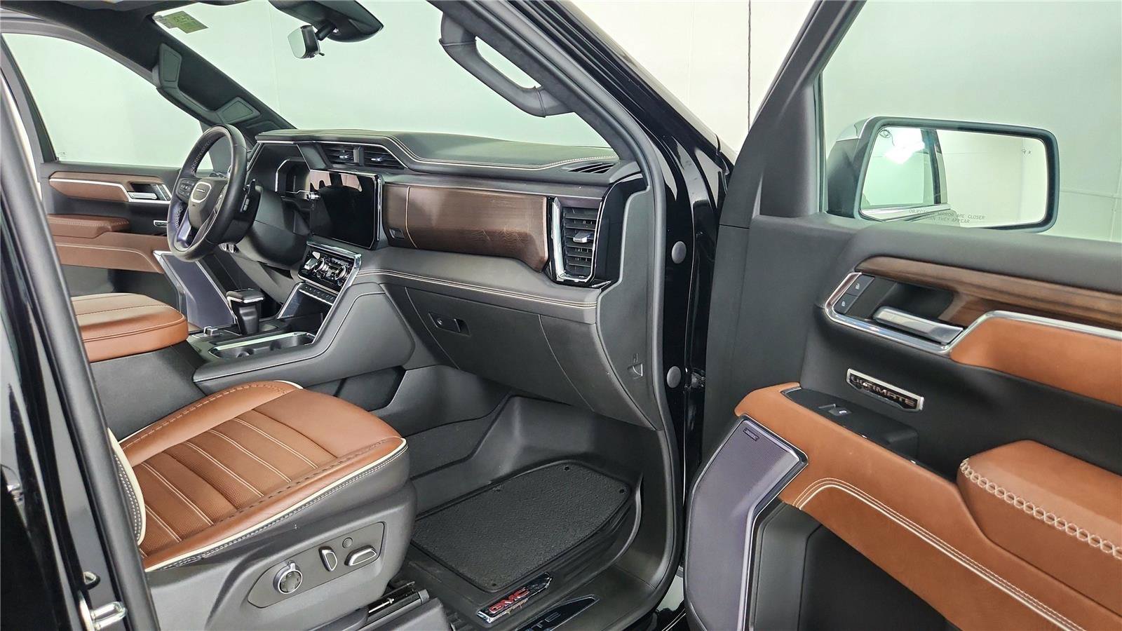 Used 2023 GMC Sierra 1500 Denali Ultimate AWD/4WD image 20