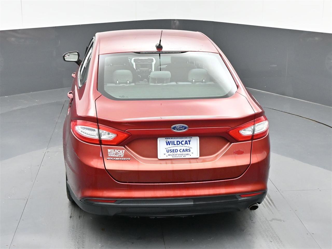 Used 2013 Ford Fusion S FWD image 24