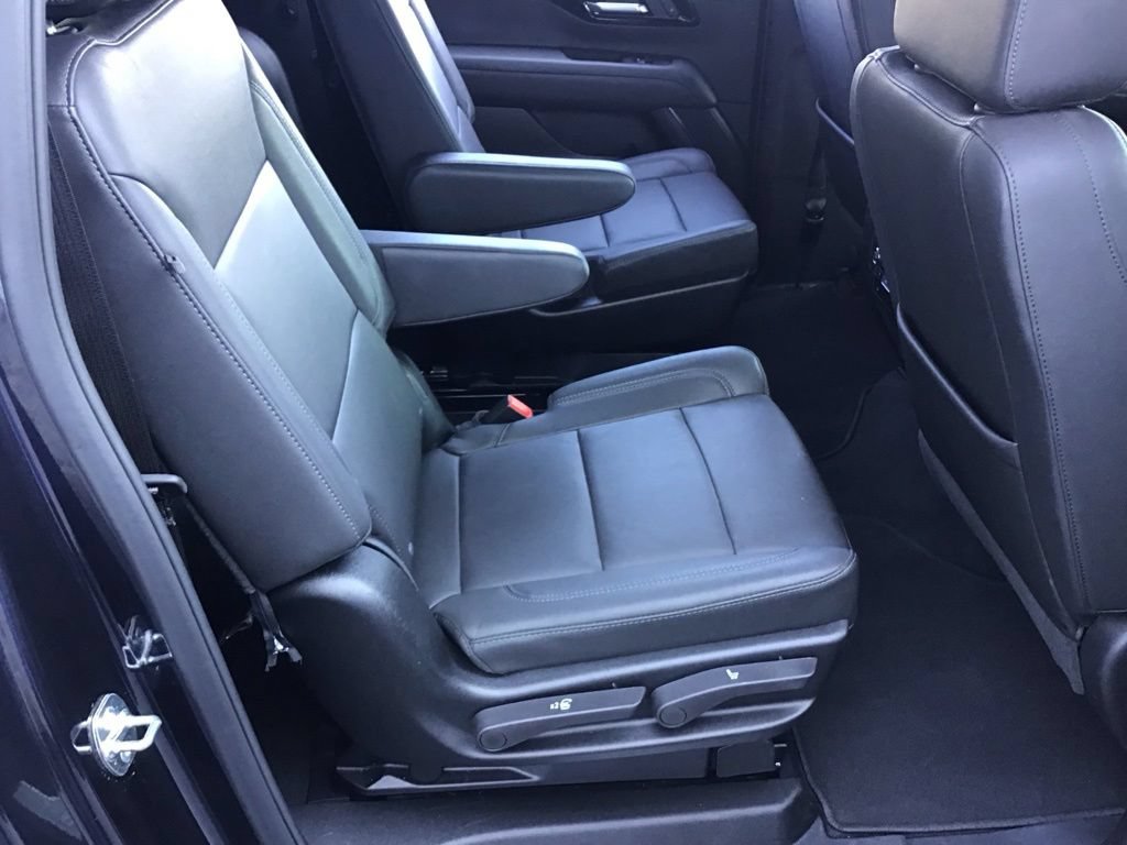 Used 2026 Chevrolet Suburban LT w/ Comfort Package AWD/4WD image 15