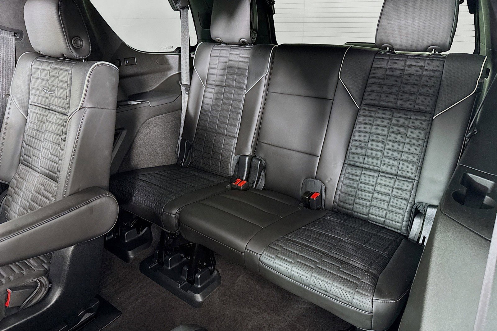 Used 2023 Cadillac Escalade Sport Platinum image 8