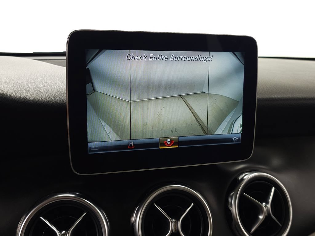 Used 2020 Mercedes-Benz GLA 250 4MATIC image 27