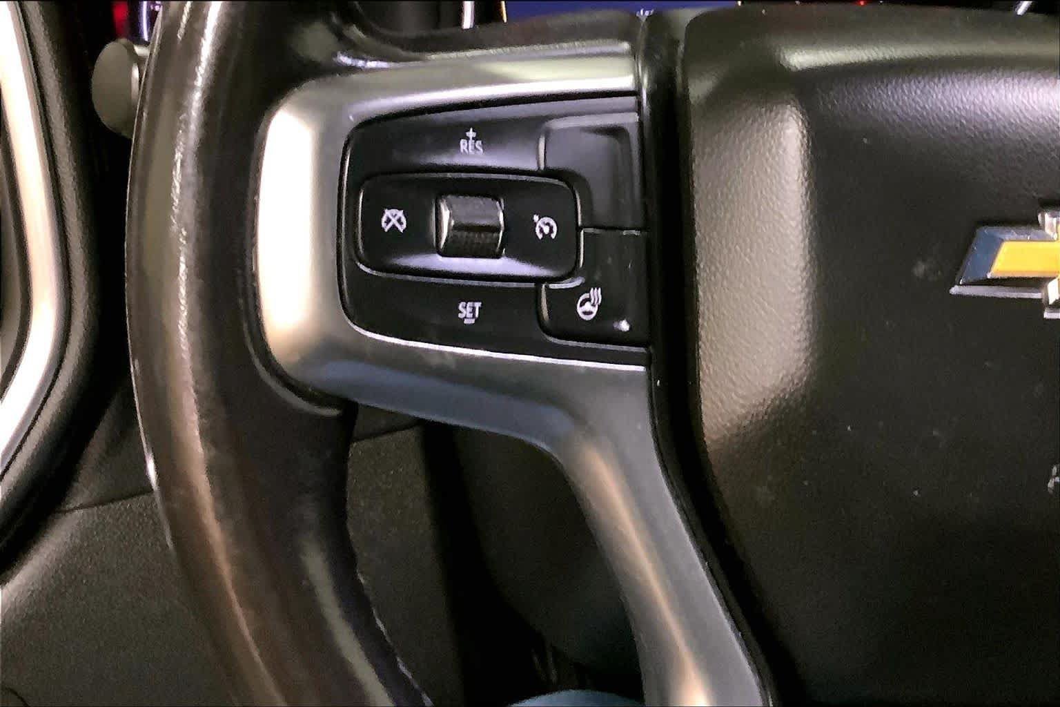 Used 2021 Chevrolet Silverado 1500 LTZ w/ LTZ Convenience Package II AWD/4WD image 24