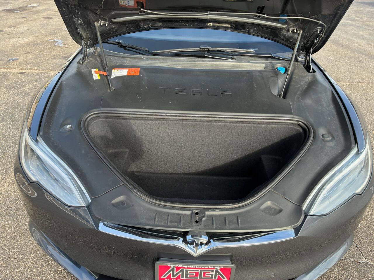 Used 2016 Tesla Model S 75D image 6