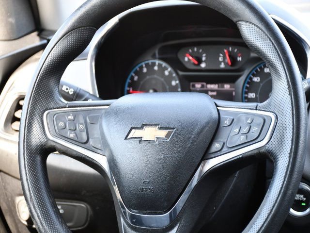 Used 2019 Chevrolet Equinox LS w/ LS Convenience Package image 17