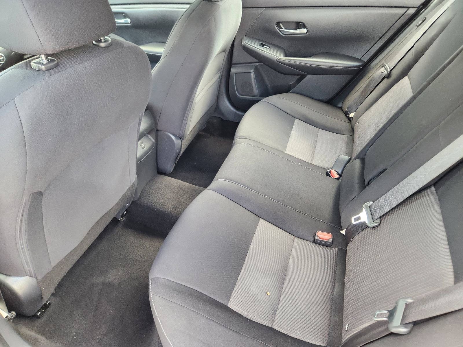 Used 2021 Nissan Sentra SV image 32