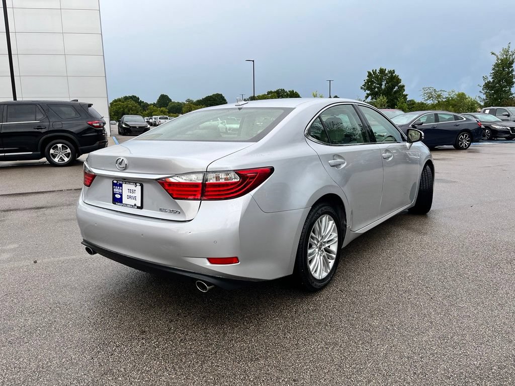 Used 2013 Lexus ES 350 w/ Premium Pkg FWD image 5