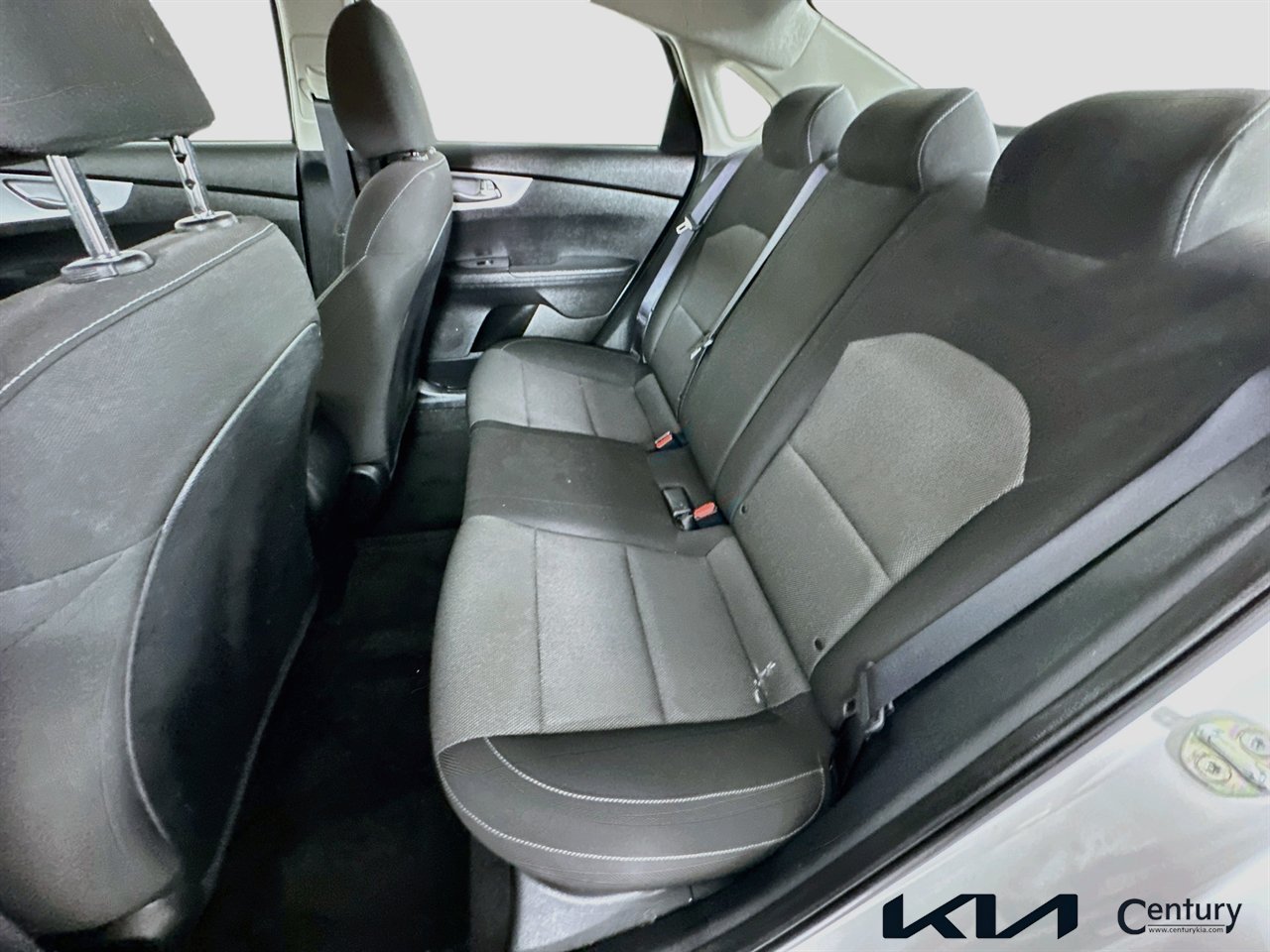 Certified 2023 Kia Forte LXS w/ LXS Technology Package FWD image 22