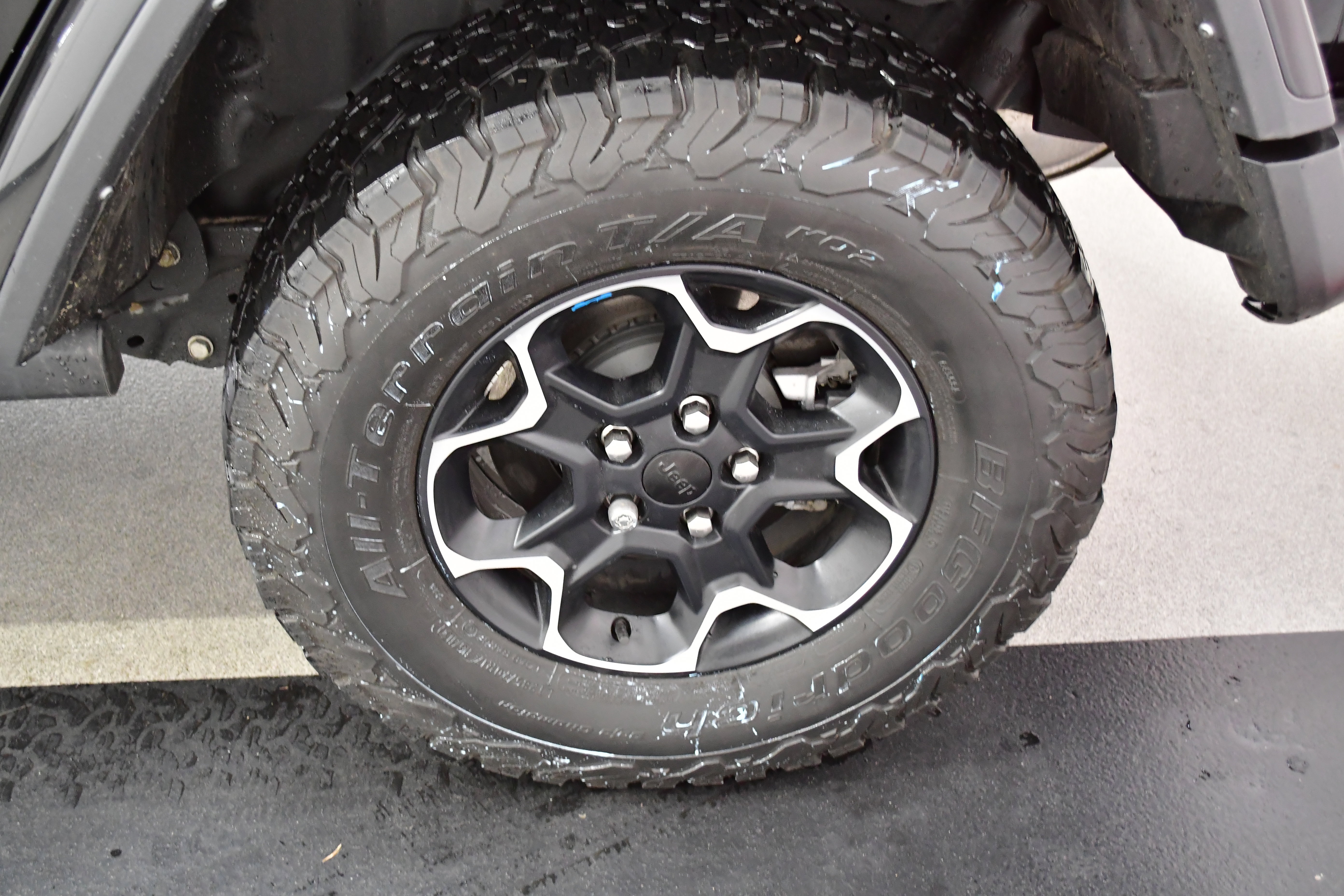 Used 2022 Jeep Wrangler Unlimited Rubicon 4xe w/ Cold Weather Group image 58