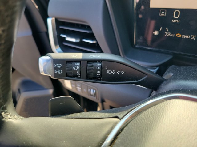 Used 2025 GMC Terrain Elevation w/ Elevation Premium Package AWD/4WD image 26