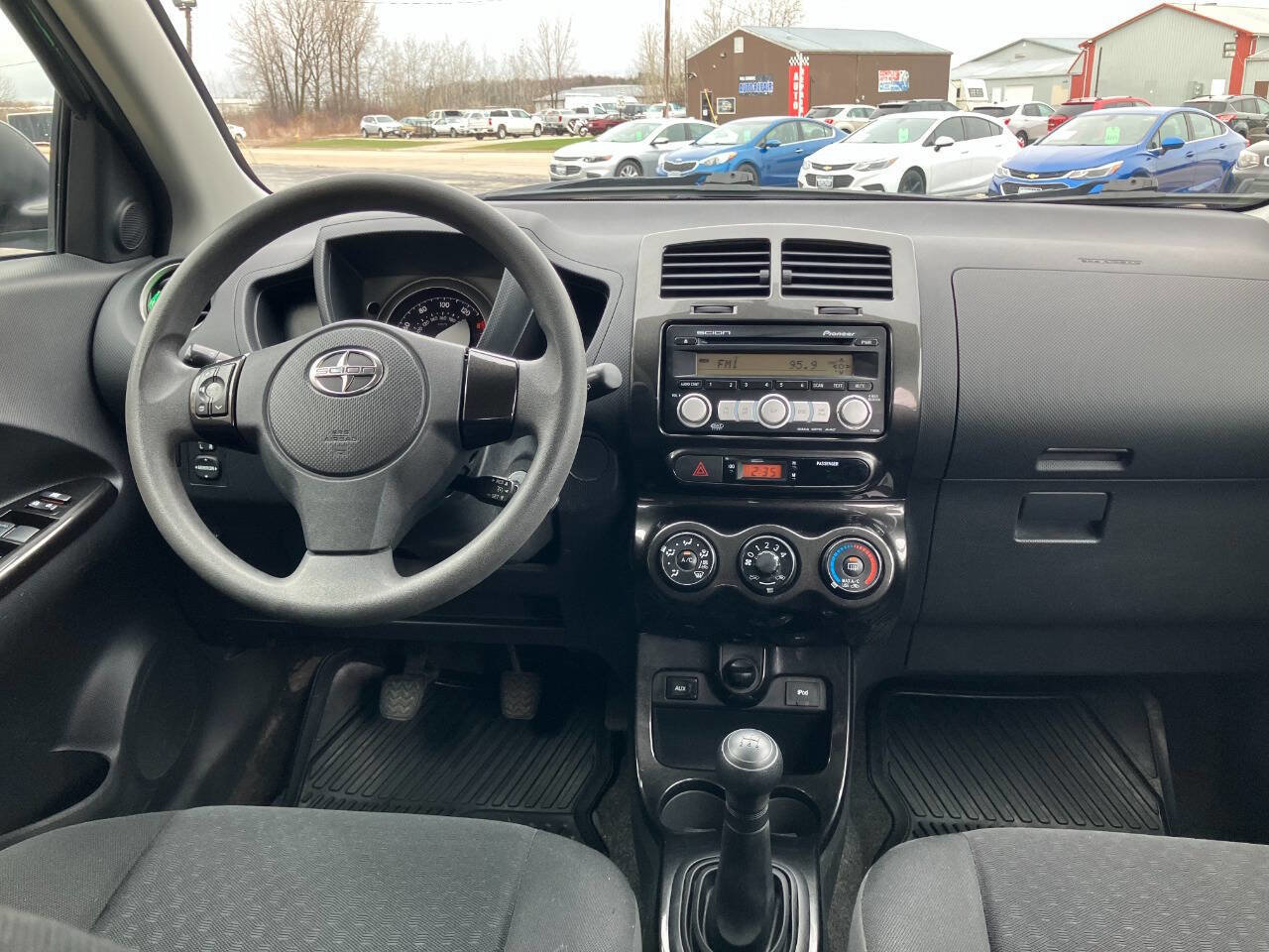 Used 2009 Scion xD image 17