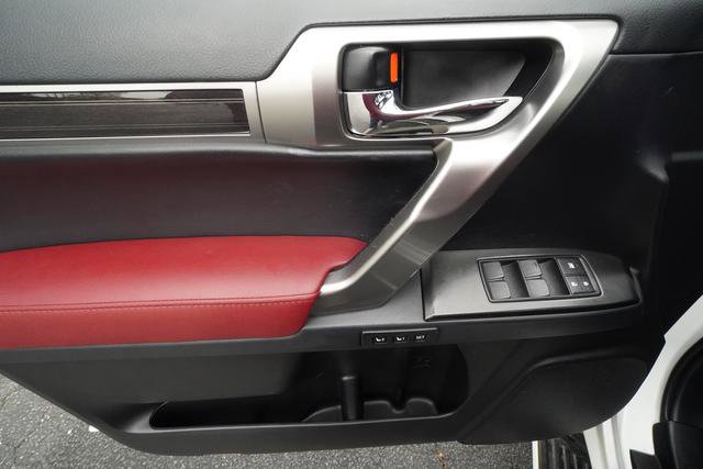 Used 2023 Lexus GX 460 Premium image 12