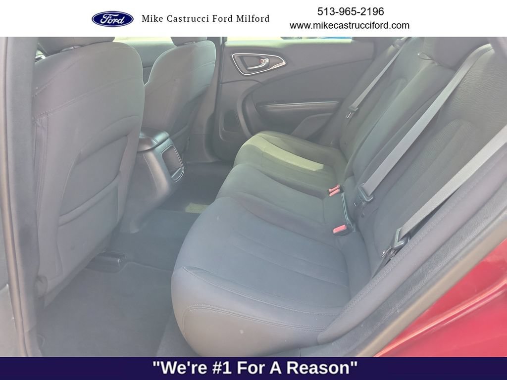 Used 2015 Chrysler 200 Limited FWD image 23