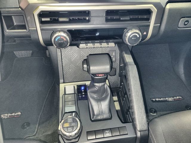 Certified 2025 Toyota Tacoma TRD Off-Road image 19