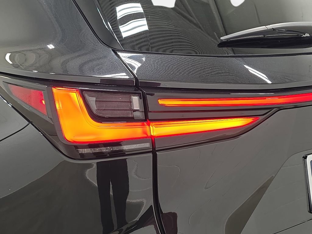 Used 2022 Lexus NX 350 AWD image 32