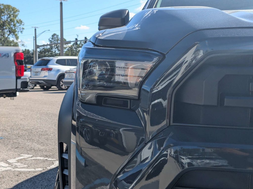 Used 2025 Toyota 4Runner SR5 RWD image 10