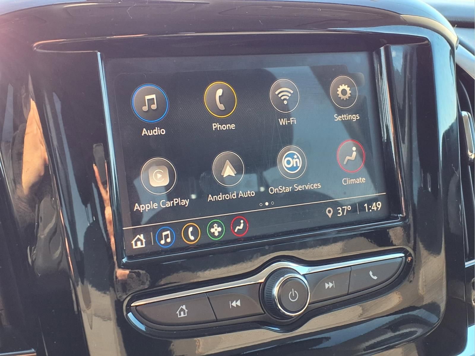 Used 2021 Chevrolet Traverse LS AWD/4WD image 6