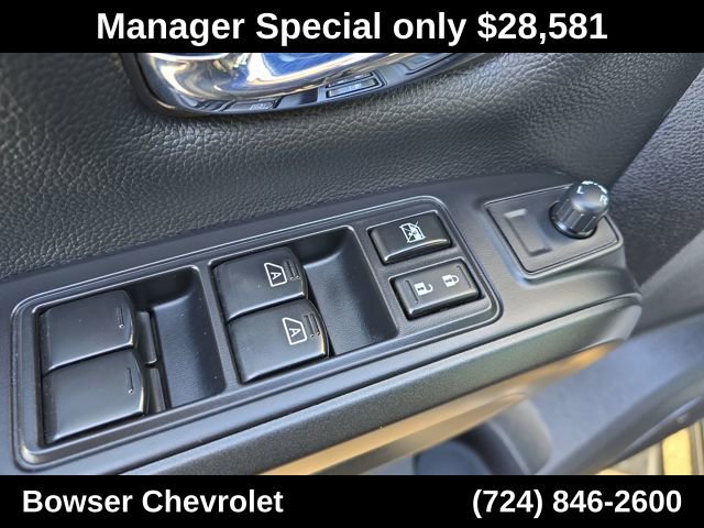 Used 2021 Nissan Titan PRO-4X w/ Pro-4x Utility Package image 14