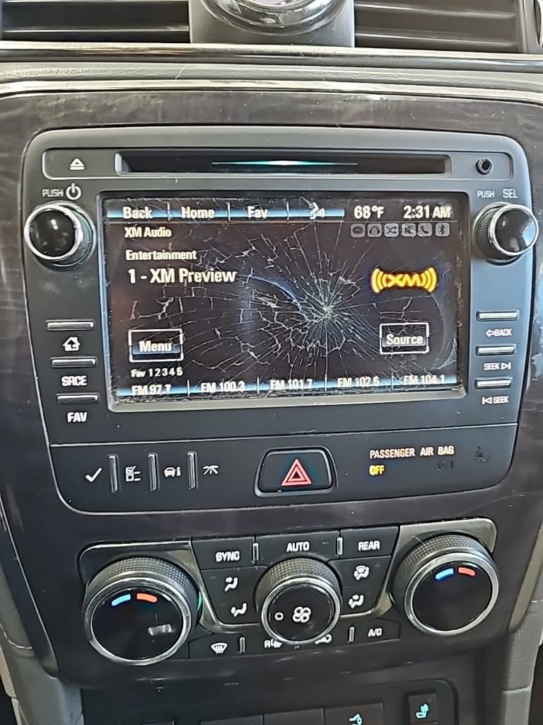 Used 2016 Buick Enclave Leather image 12