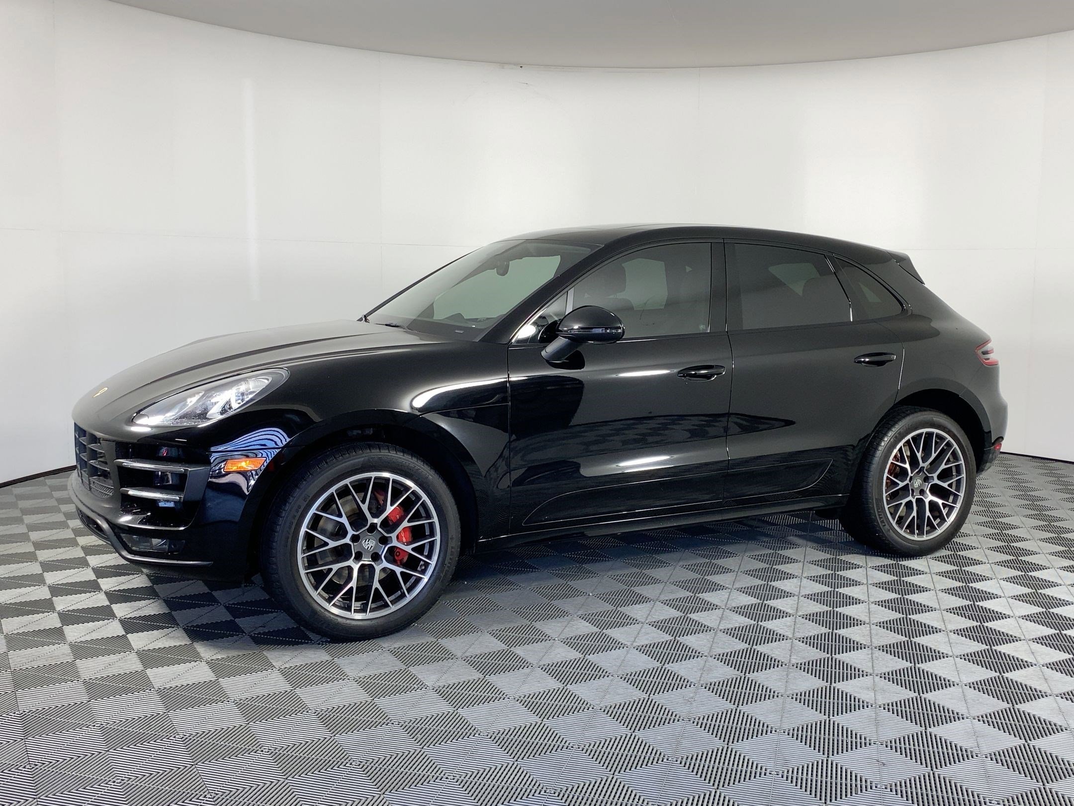 Used 2018 Porsche Macan Turbo