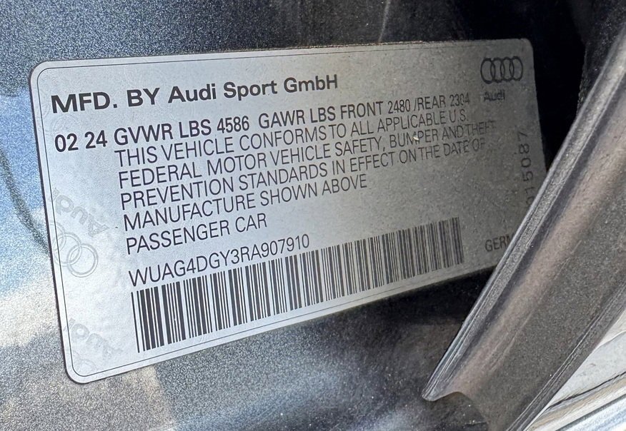 Used 2024 Audi RS 3 w/ Black Optic Plus Package image 31