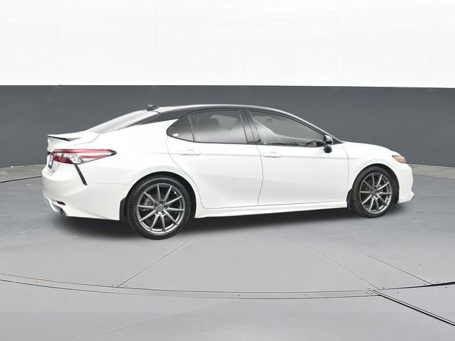 Used 2018 Toyota Camry XSE w/ Driver Assist Package FWD image 16
