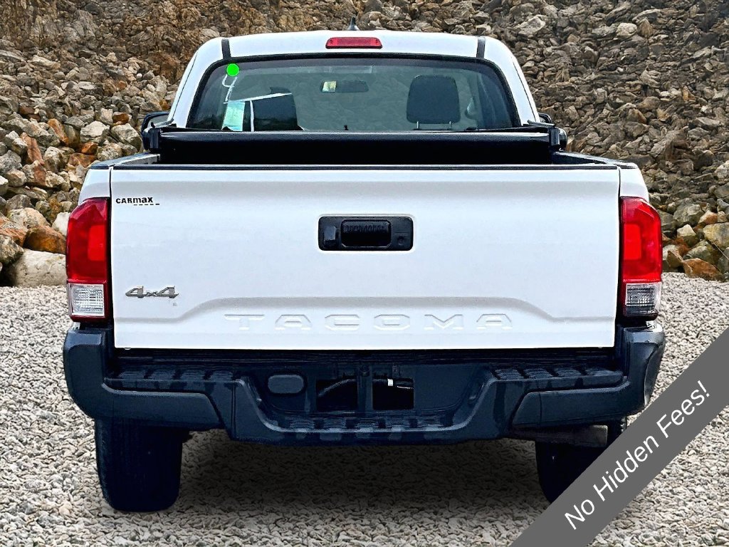 Used 2017 Toyota Tacoma SR AWD/4WD image 3