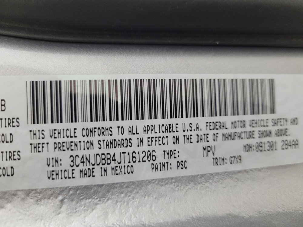 Used 2018 Jeep Compass Latitude image 33