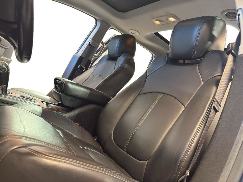Used 2014 Chevrolet Traverse LT w/ LPO, 'HIT The Road' Package AWD/4WD image 14
