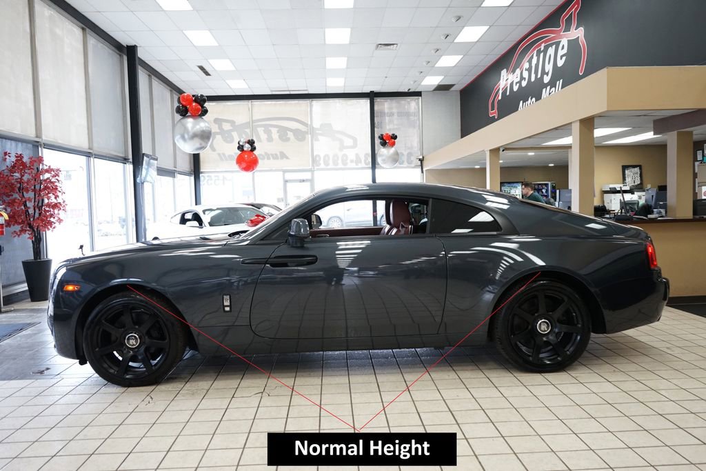 Used 2016 Rolls-Royce Wraith image 5