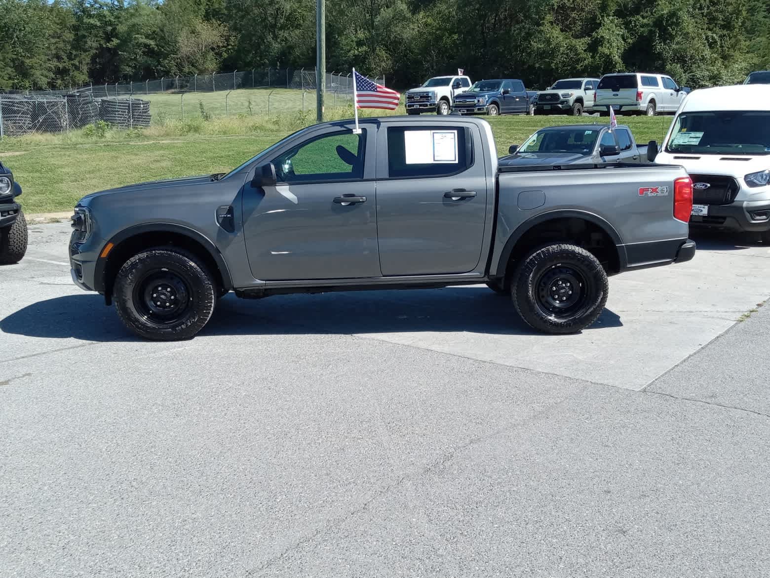 Used 2026 Ford Ranger XL w/ FX4 Off-Road Package AWD/4WD image 4
