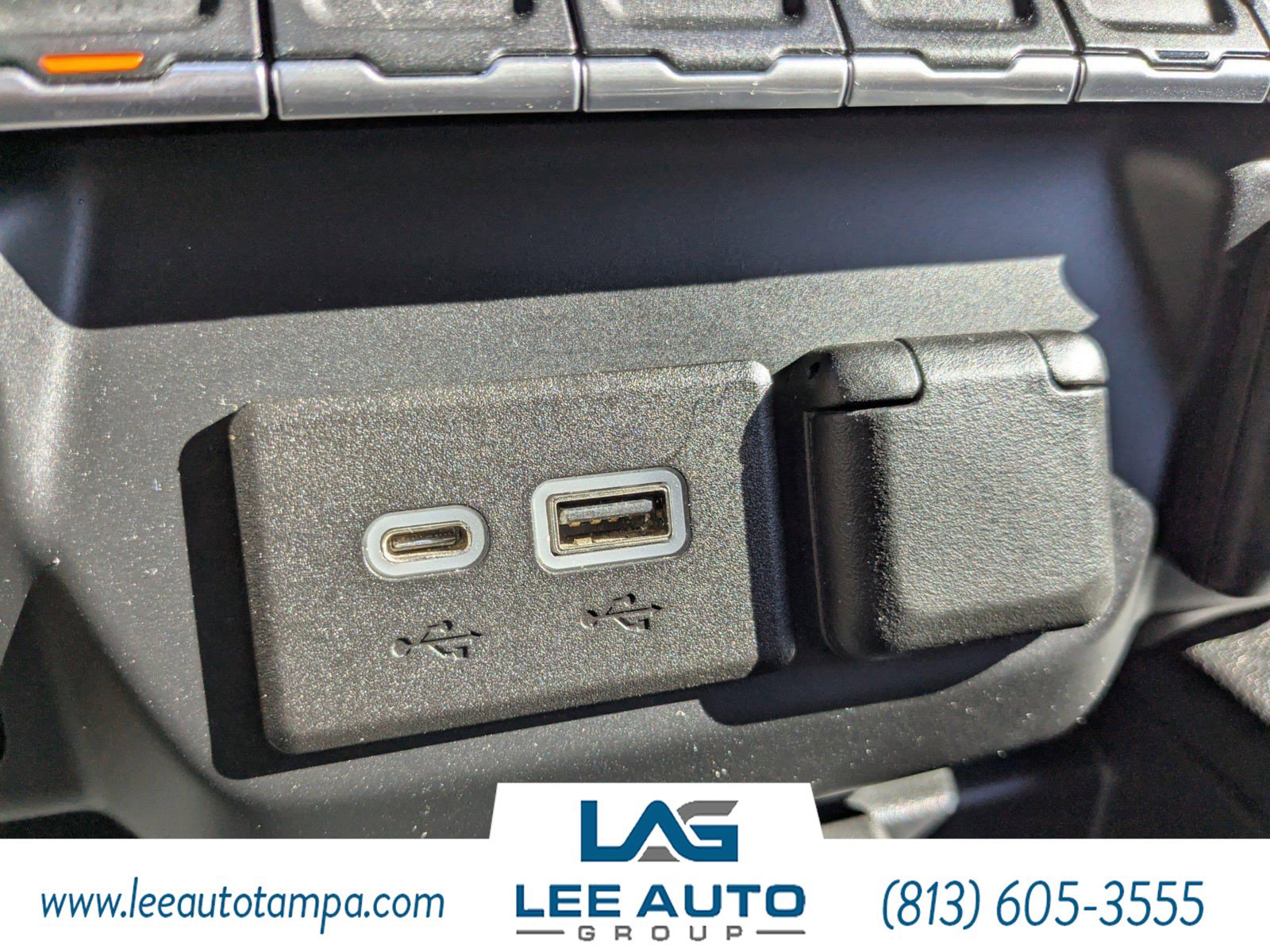 Used 2019 Chevrolet Silverado 1500 High Country image 23