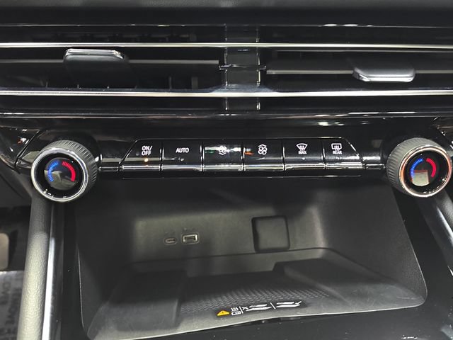 New 2026 Chevrolet Traverse Z71 w/ Enhanced Driving Package AWD/4WD image 25