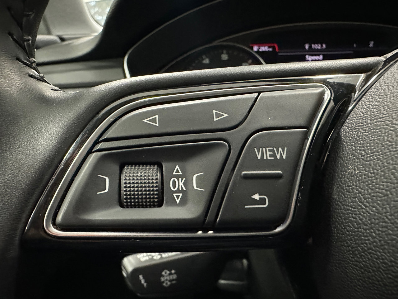 Used 2018 Audi A4 2.0T Ultra Premium w/ Convenience Package image 39