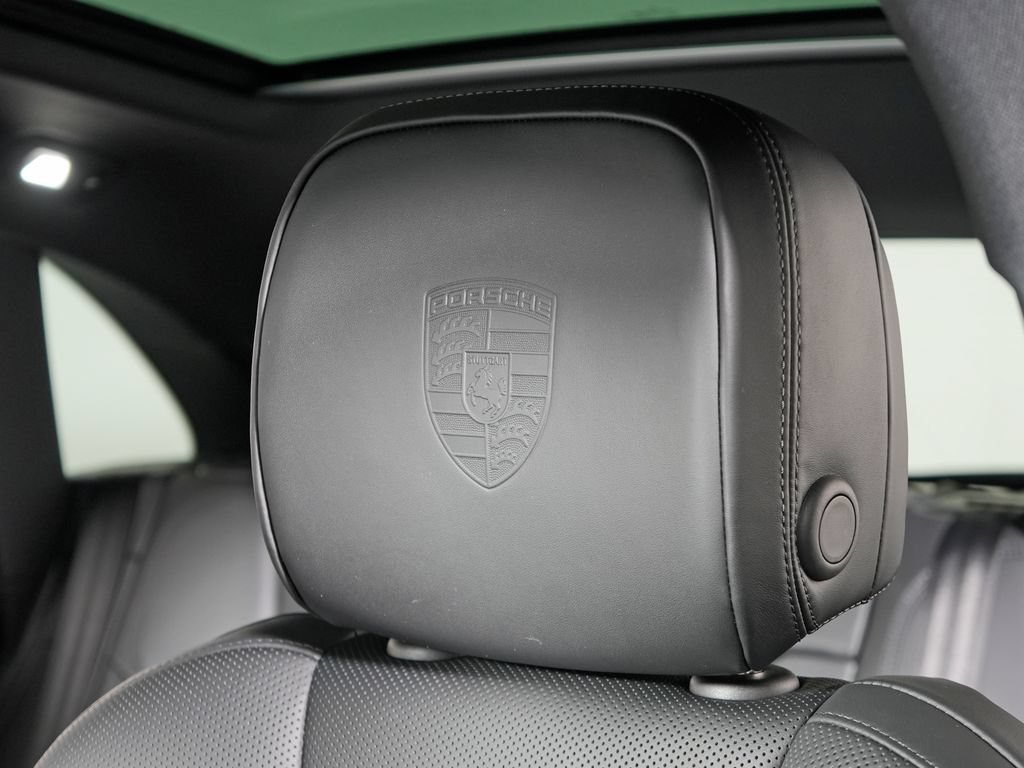 New 2026 Porsche Macan S AWD/4WD image 19
