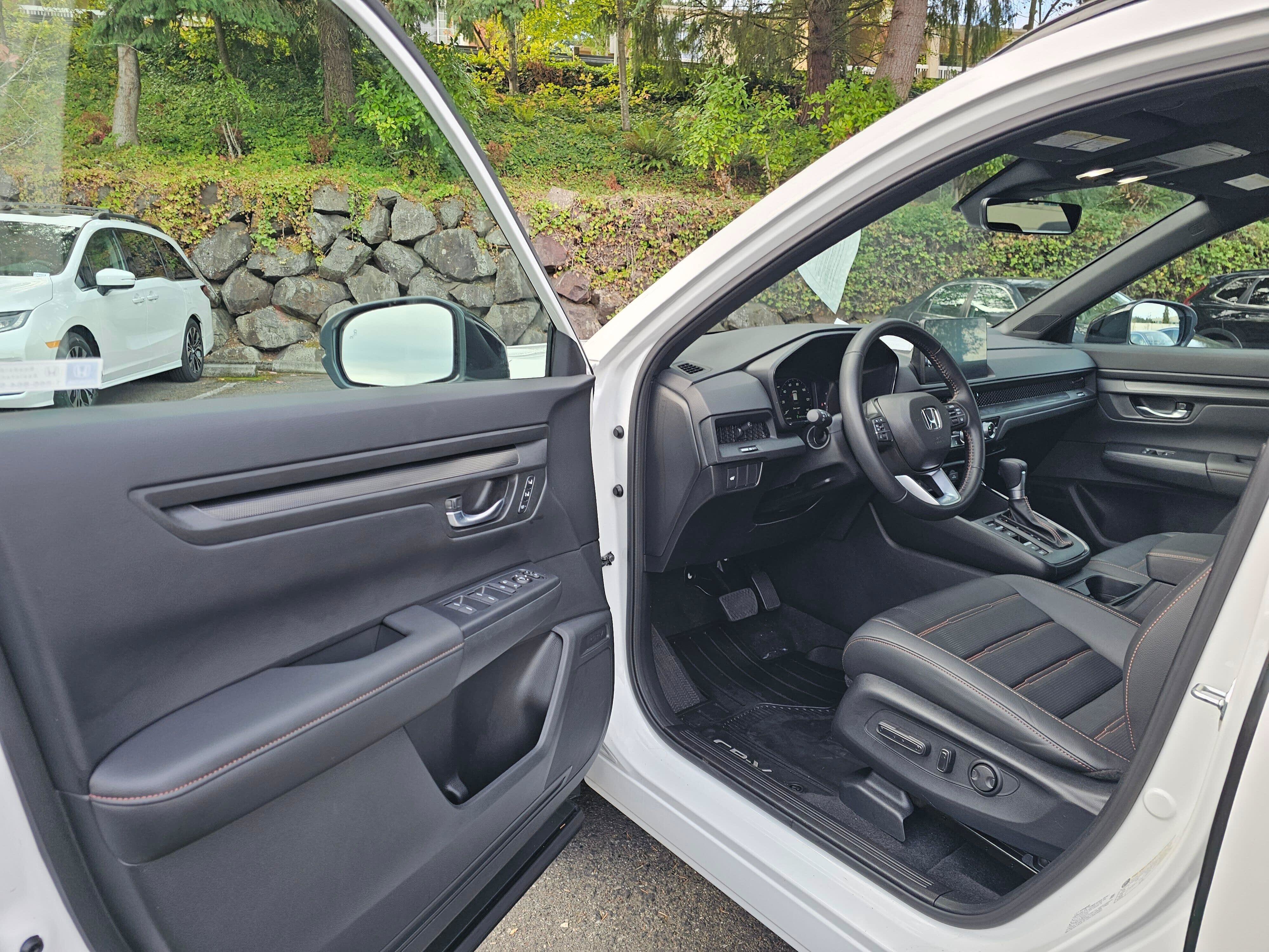 Used 2026 Honda CR-V Sport-L image 23