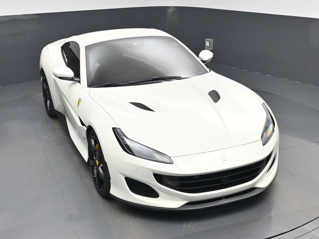 Used 2020 Ferrari Portofino RWD image 26
