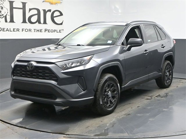 Used 2019 Toyota RAV4 LE image 33