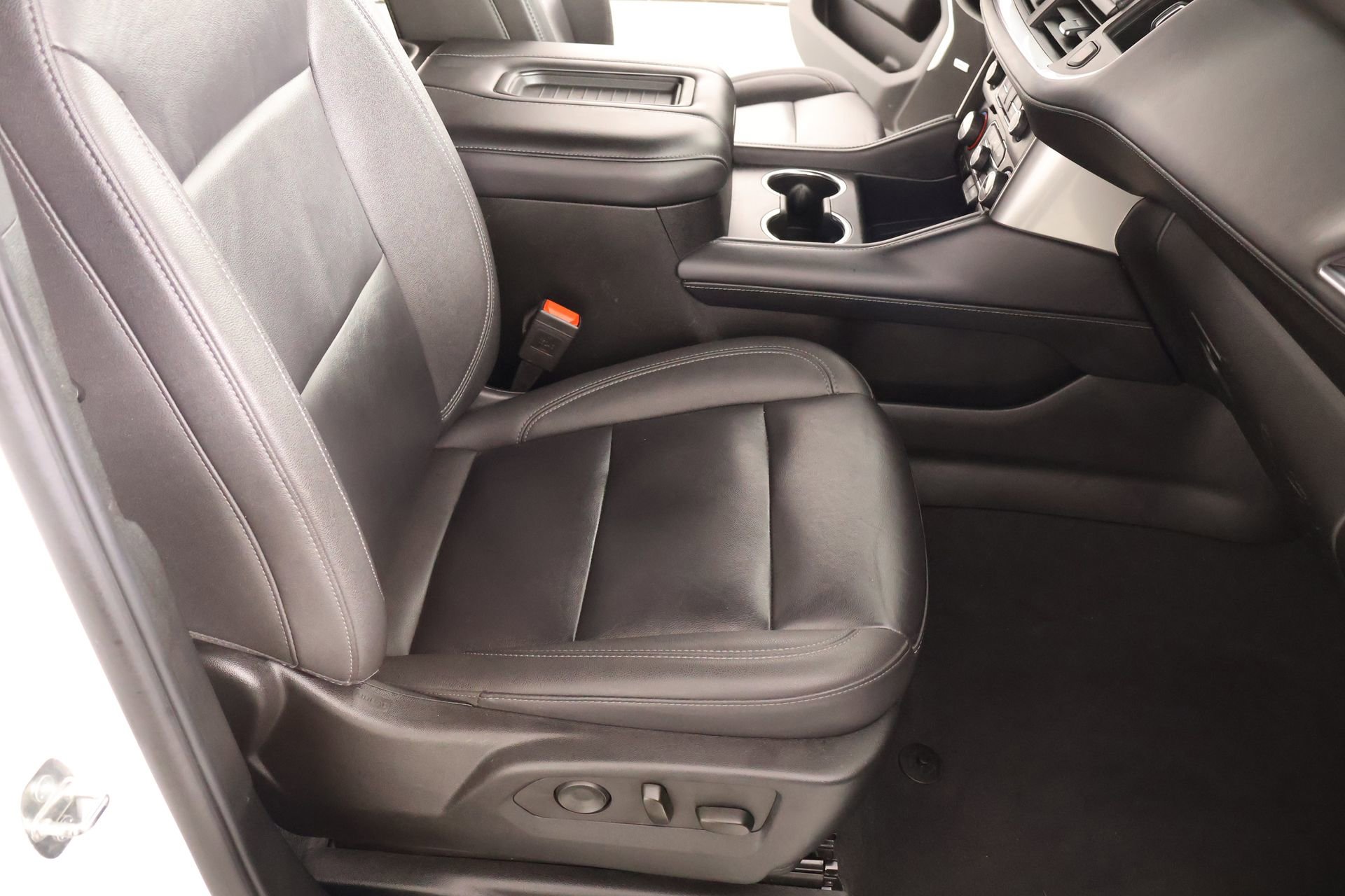 Used 2024 Chevrolet Tahoe LT image 14