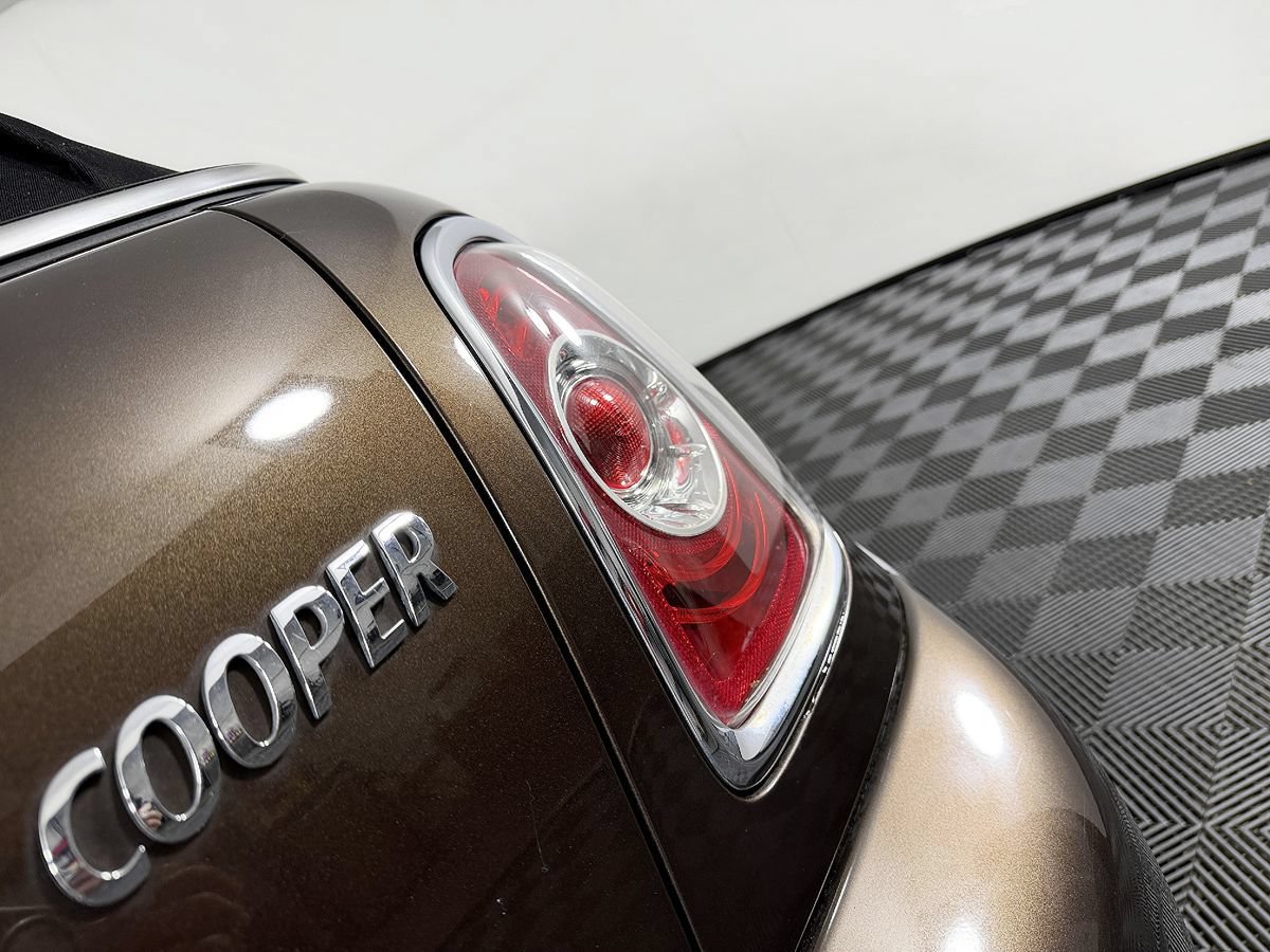 Used 2012 MINI Cooper Convertible FWD image 11