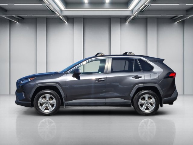 Used 2021 Toyota RAV4 XLE w/ Convenience Package AWD/4WD image 7